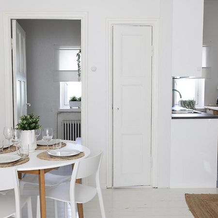 2Ndhomes Cozy Studio By Tahtitorni Park Helsinki Esterno foto